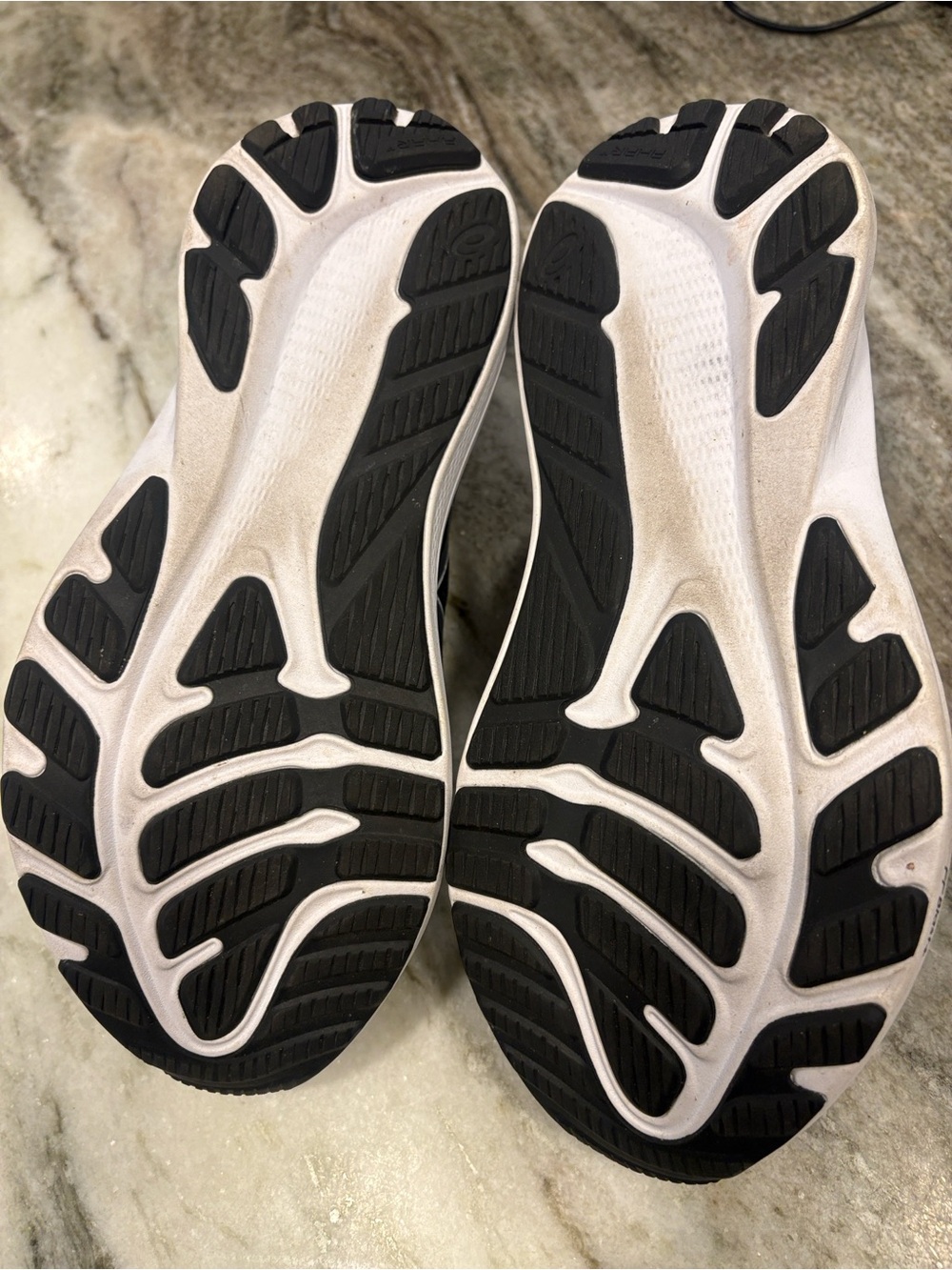 Asics Black and White Women's Running Shoes - Picture 13 of 14